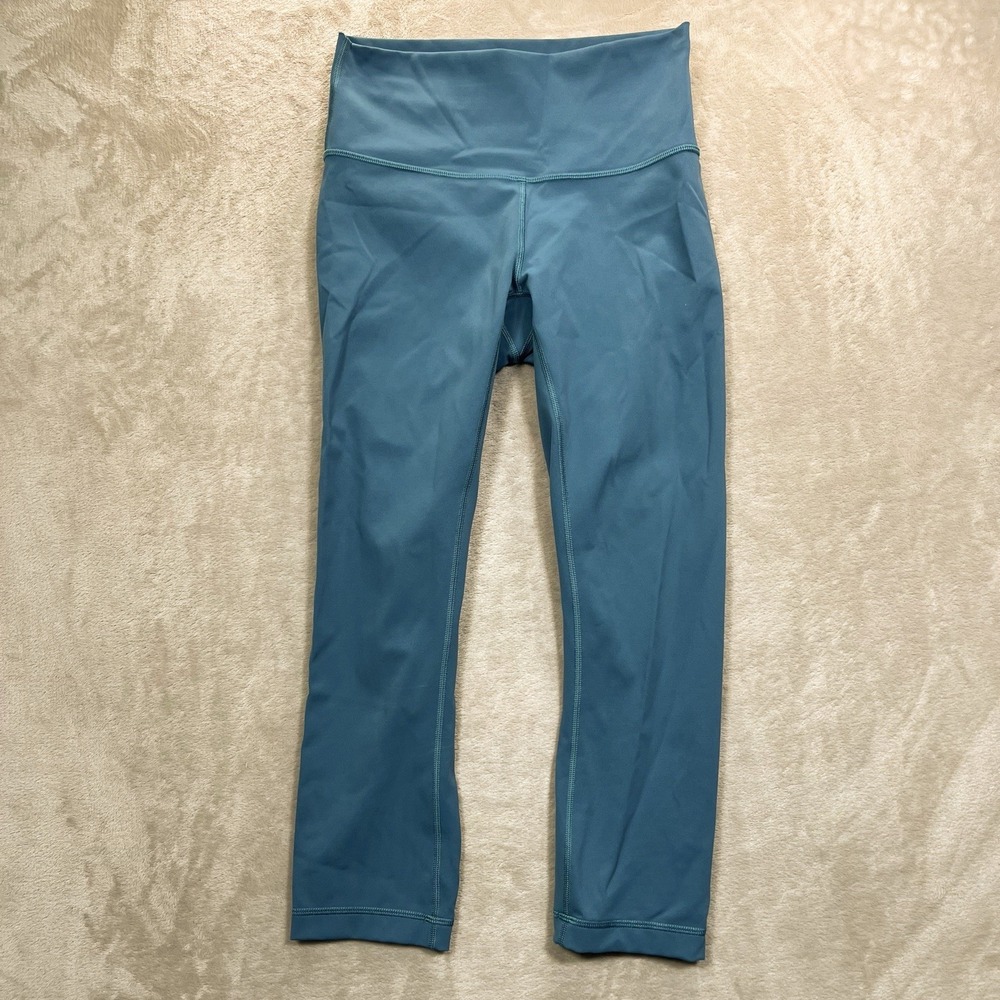 Lululemon Women's 6 Blue Wunder Under High Rise Tight 22" Crop Leggings